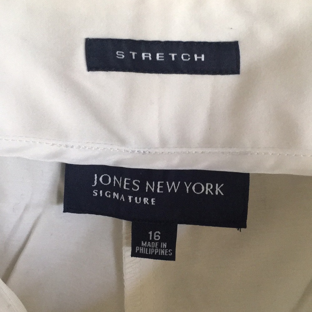 White pants size 16